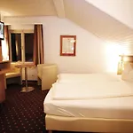 Diana Hotel