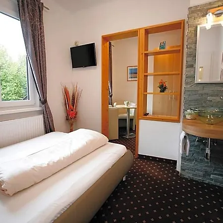 Diana Hotel