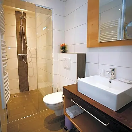 Diana Hotel 3*
